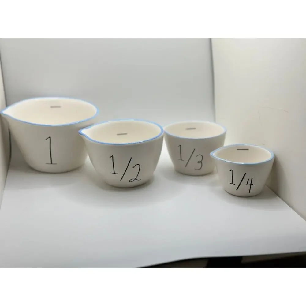 RAE DUNN DISNEYS CINDERELLA MEASURING CUPS